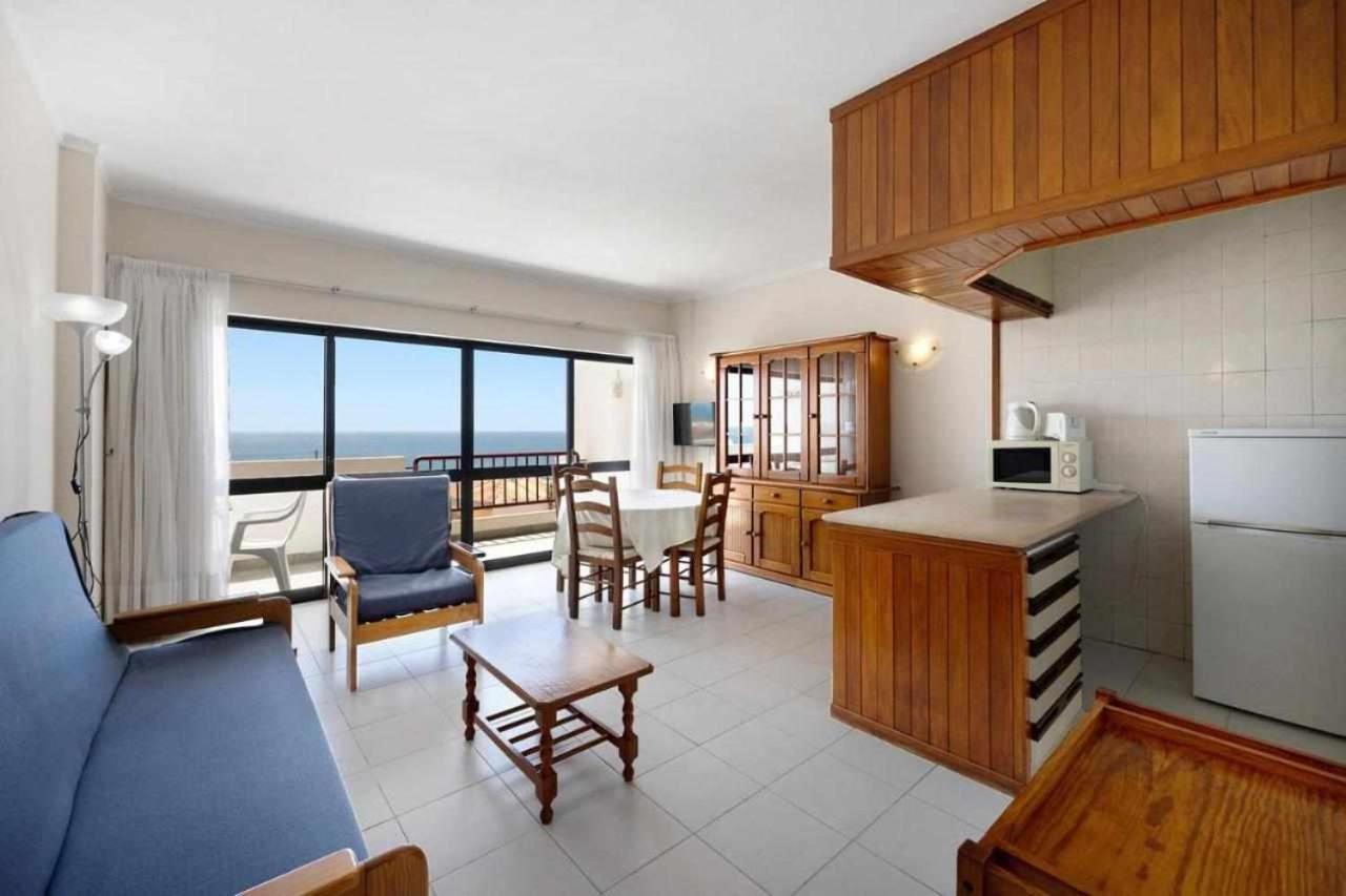 Apartamentos Torre Da Rocha Frente Ao Mar Portimao Exterior photo