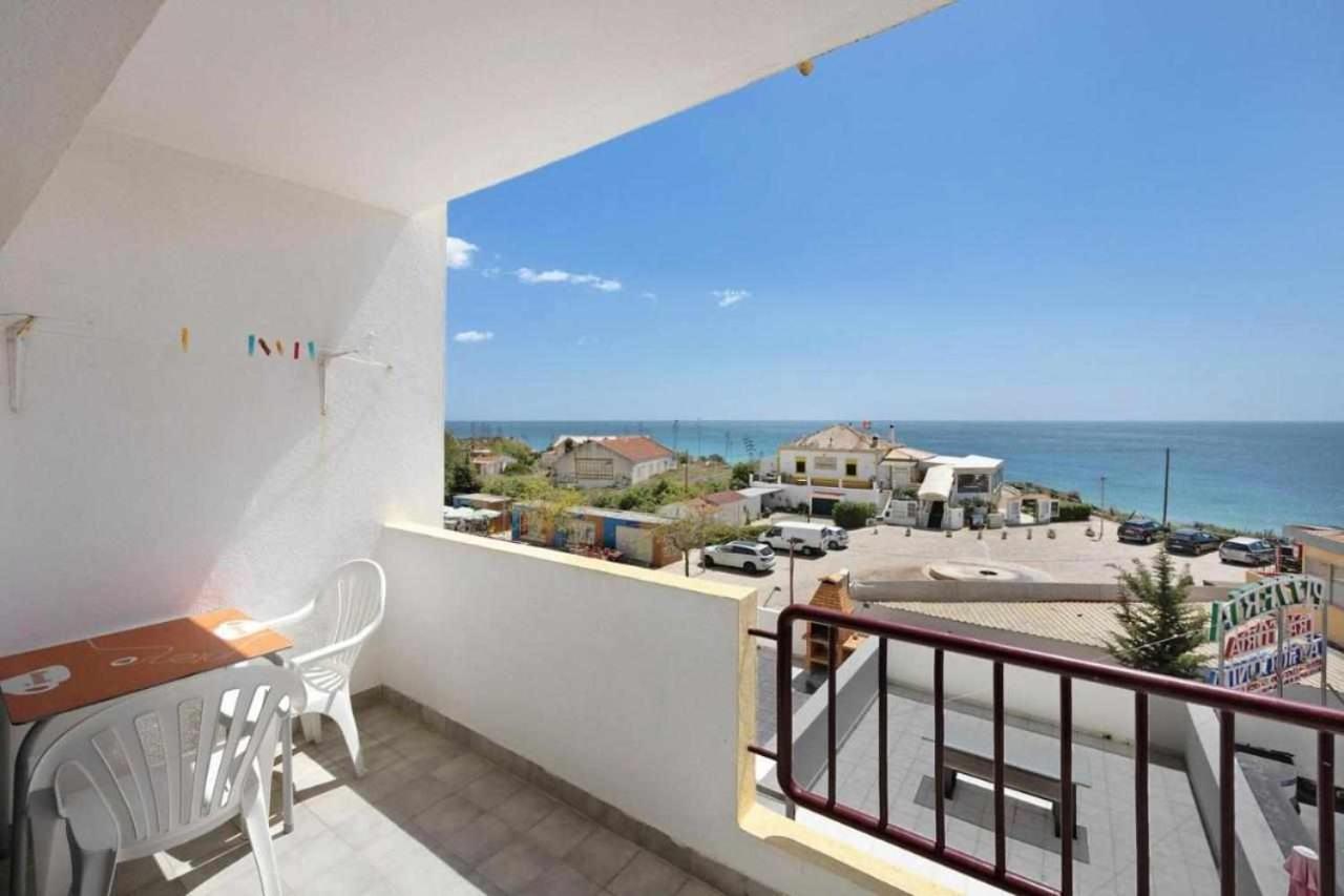 Apartamentos Torre Da Rocha Frente Ao Mar Portimao Exterior photo